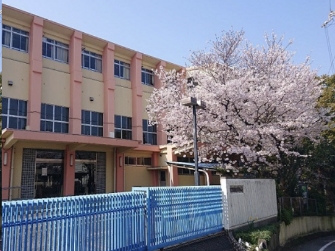 柏原市立国分小学校